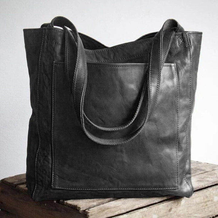 Elegant women's tote bag, ideal for work or daily errands. A versatile shoulder carryall & stylish classic handbag.
