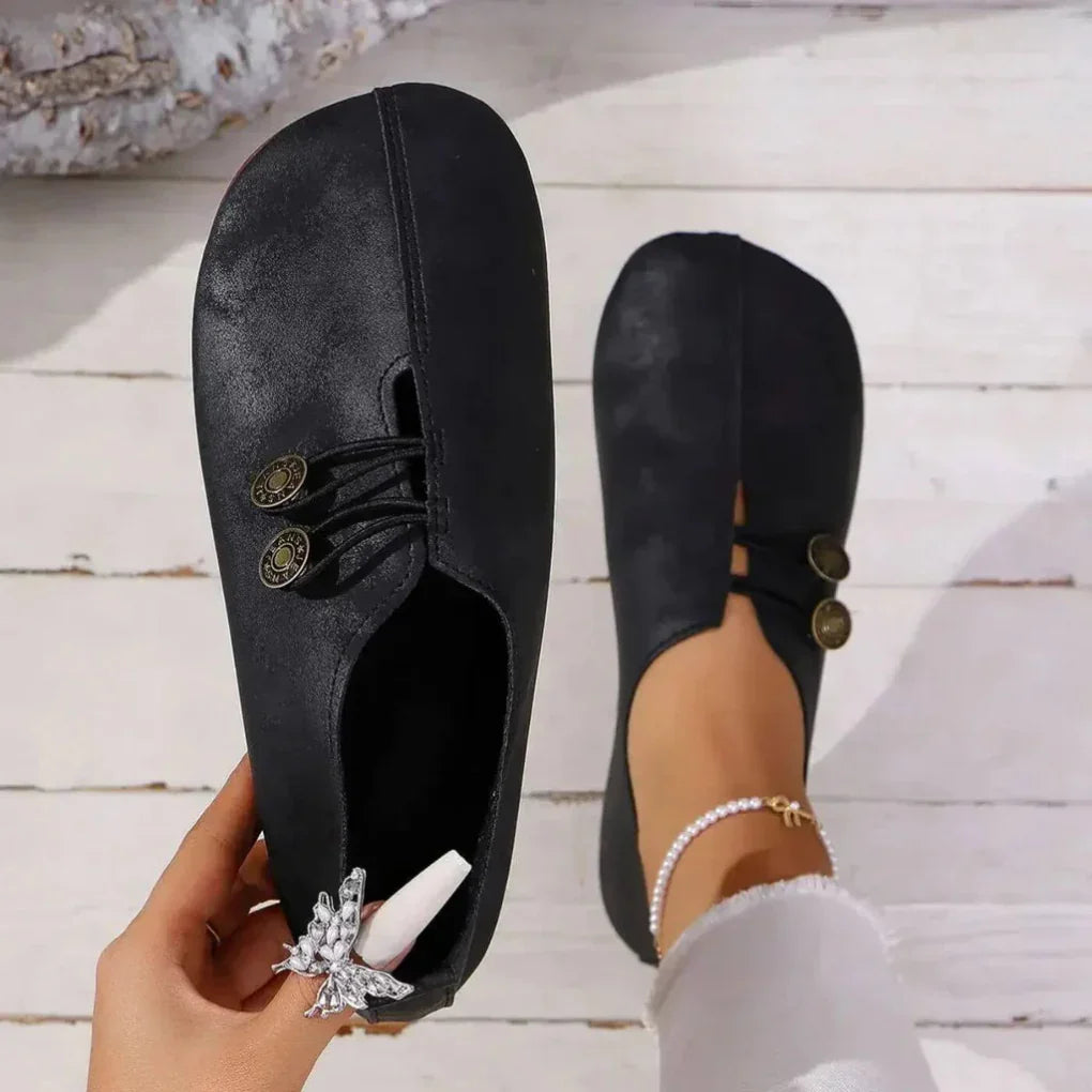 Stylish women's orthopedic shoes for daily wear, offering comfort & support for walking.