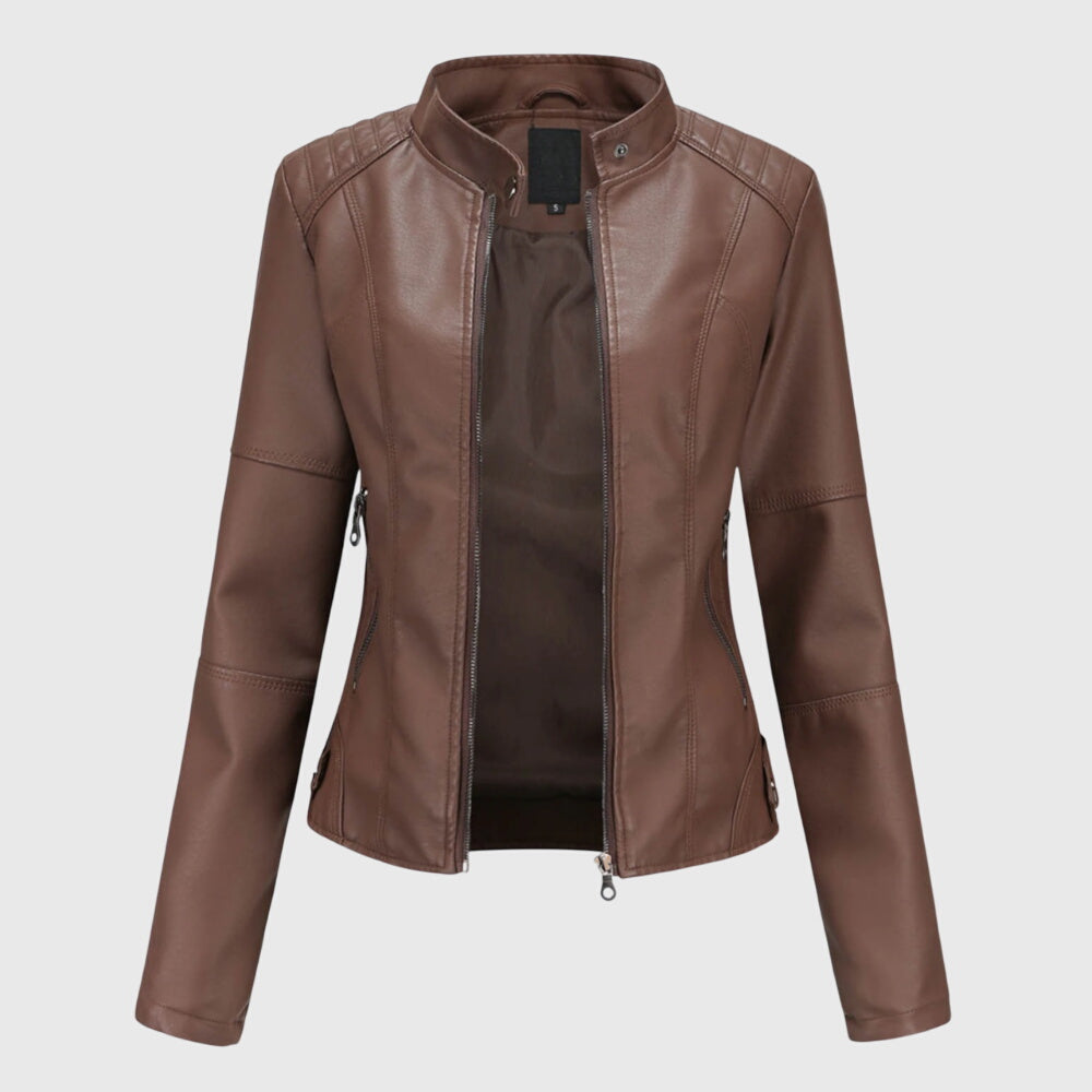 Chic oversized women's fall/spring shacket jacket. Effortless collared outerwear, ideal for layering.