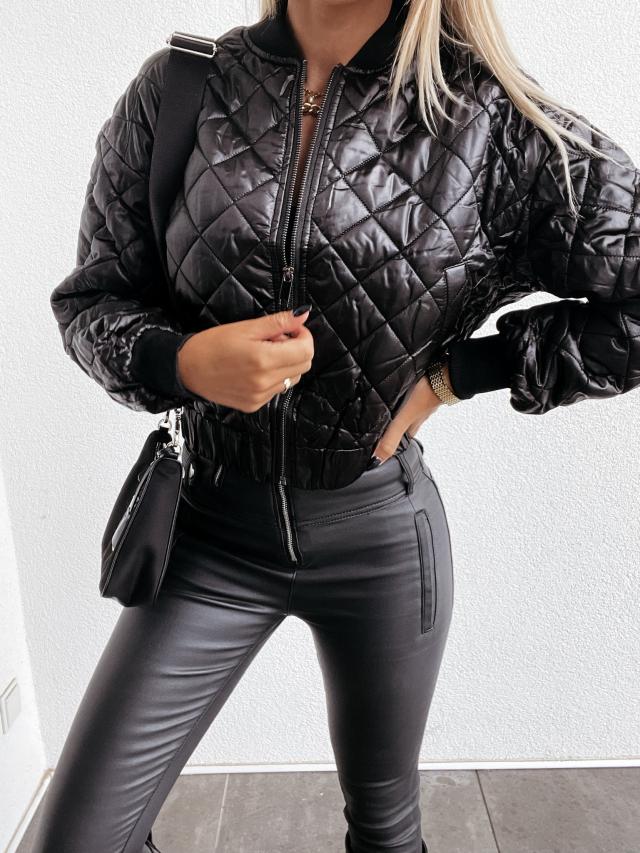Women's padded bomber jacket, Marisa, offering stylish comfort & practical pockets for everyday outerwear.