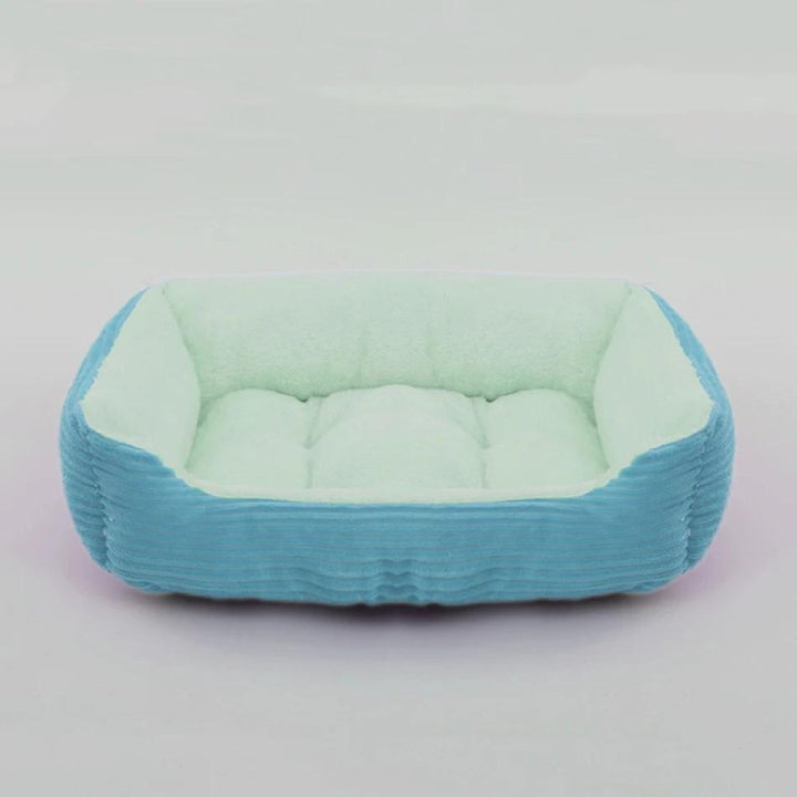 Calming pet bed: ultra soft plush, non-slip bottom. Provides cozy, comfortable rest. Essential dog accessory.