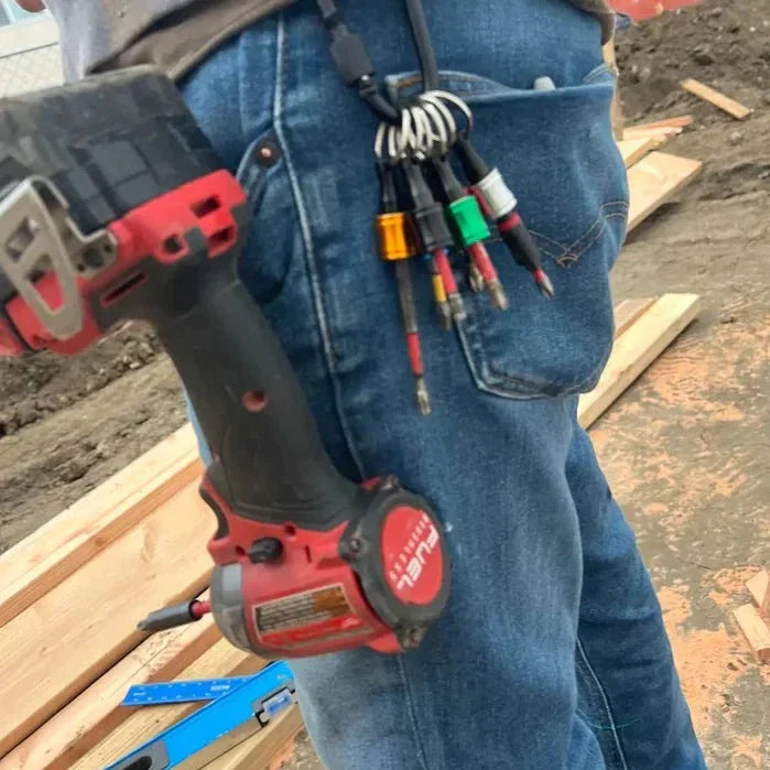 Unisex aluminum alloy quick release hex bit holder carabiner, ideal for tool organization.