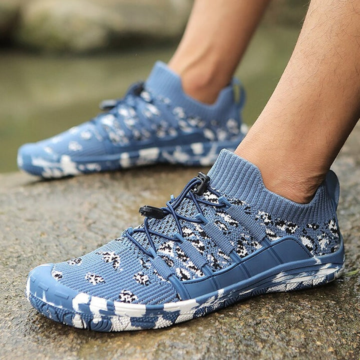 Side view of Auron quick-dry training shoes, non-slip sole for fitness & outdoor sports.
