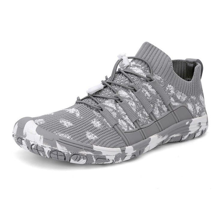 Unisex Auron flexible barefoot sports shoes, non-slip sole, ideal for natural movement & fitness.