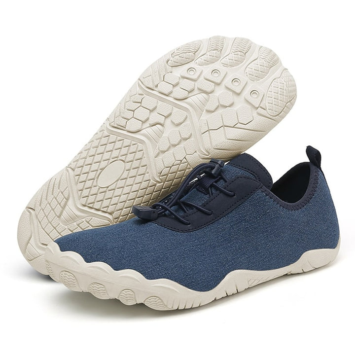Unisex barefoot fitness shoes, non-slip for gym & water. Flexible design for natural foot movement.