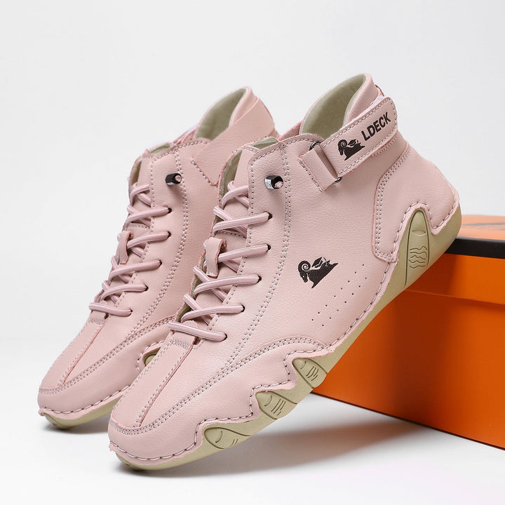 Lightweight unisex barefoot walking shoes with flexible sole, ideal for natural movement & everyday comfort.