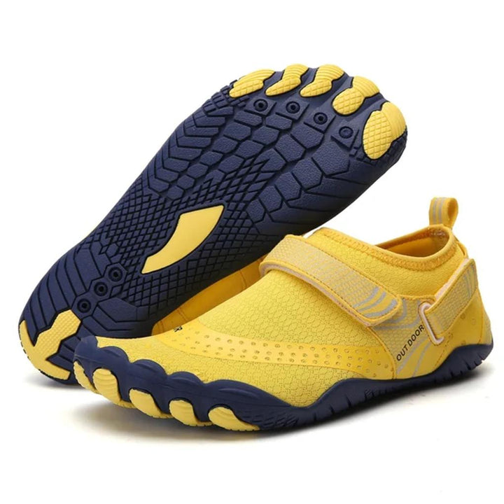 All-purpose amphibious footwear, great for land and water, with a quick-dry design.