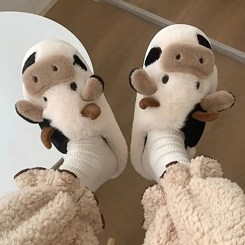 Warm & fuzzy cow animal slippers for winter & autumn, a comfy unisex novelty footwear for home.