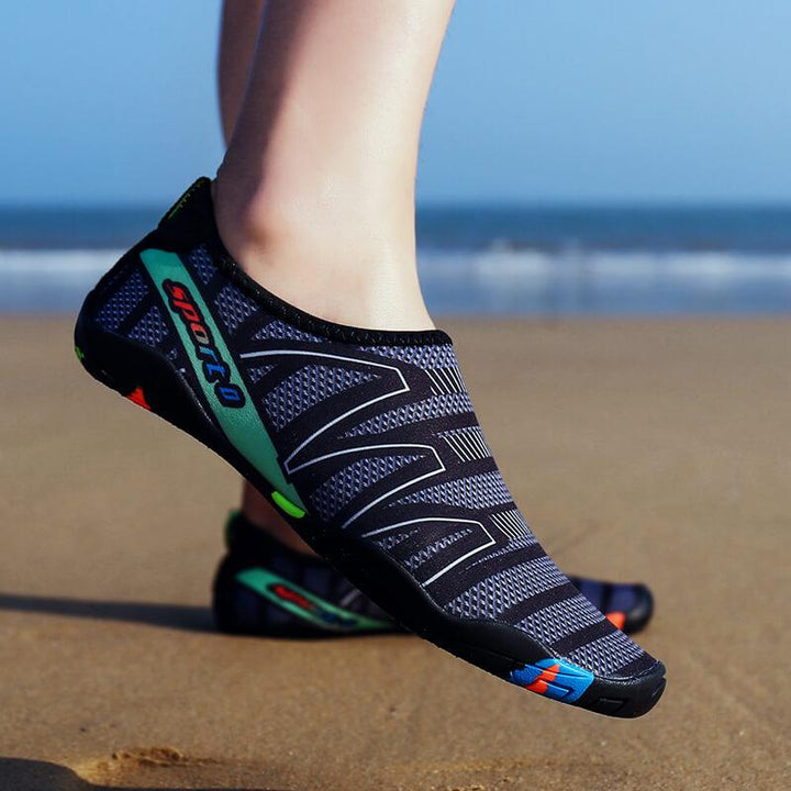 Aqua sports footwear: lightweight, flexible & non-slip water shoes. Fast-drying for comfort.