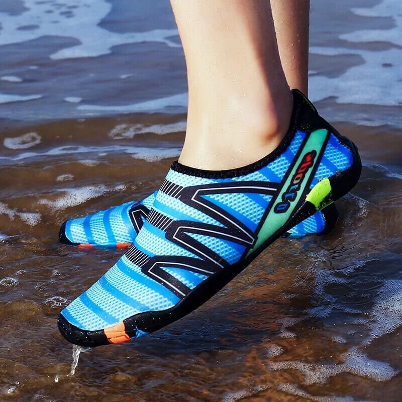 Quick-drying water shoes for beach, swimming, surfing. Unisex design, ultimate summer comfort.