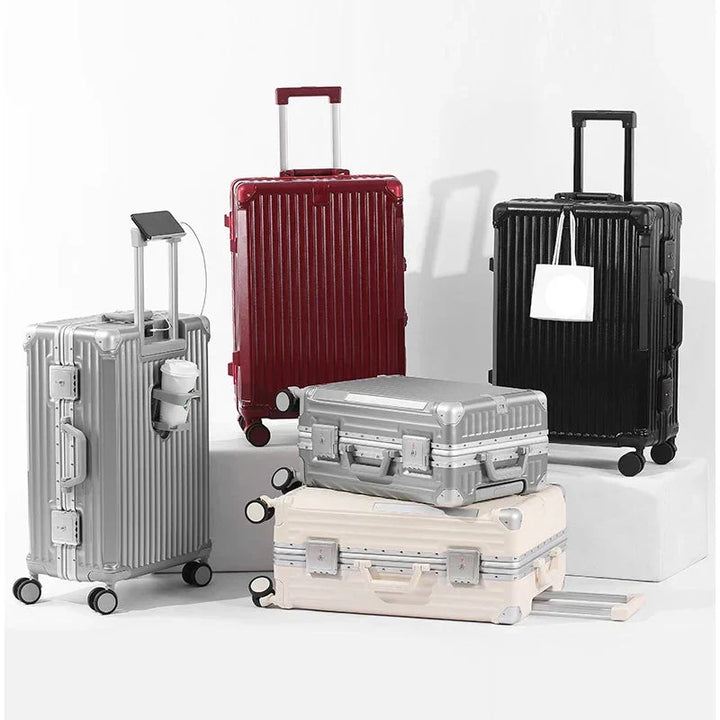 Unisex hard-shell suitcase with robust aluminum frame and smooth 360° spinner wheels for easy travel.