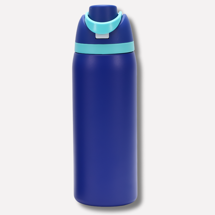 Insulated stainless steel water bottle, unisex & leakproof, ensures cold drinks for travel, sport, daily use.