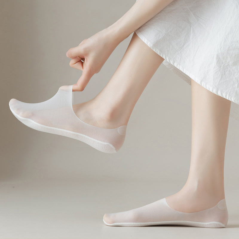 Packaging of three pairs of unisex invisible ice silk breathable socks, ready for retail