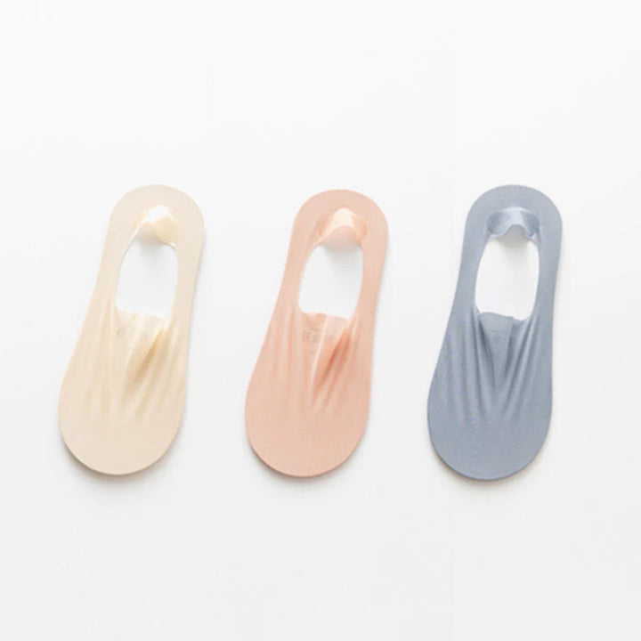 Overview of the 3-pair pack of invisible ice silk breathable socks, a versatile footwear choice