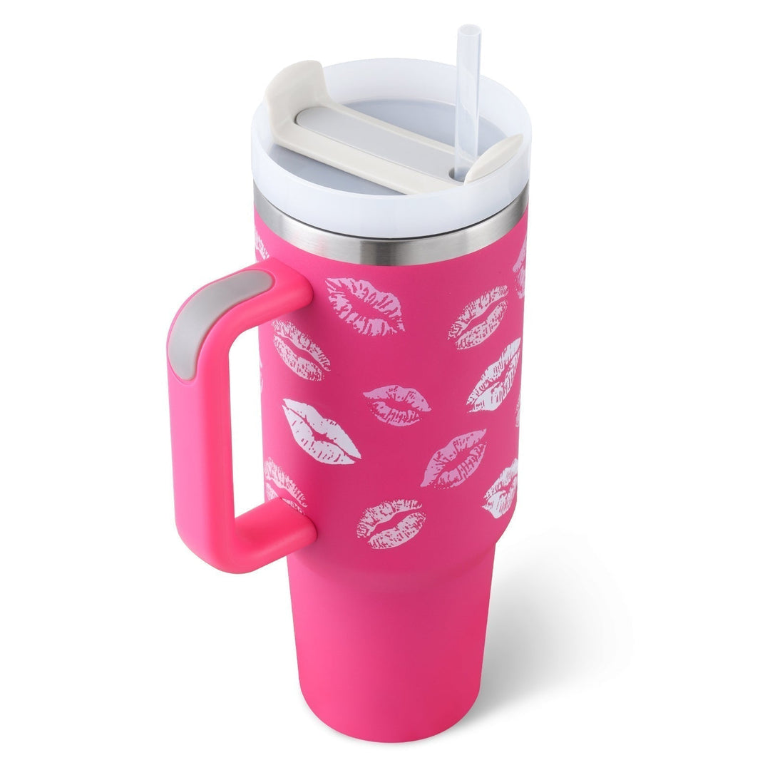 Unisex large insulated mug with handle & straw, perfect for hot/cold drinks on the go.