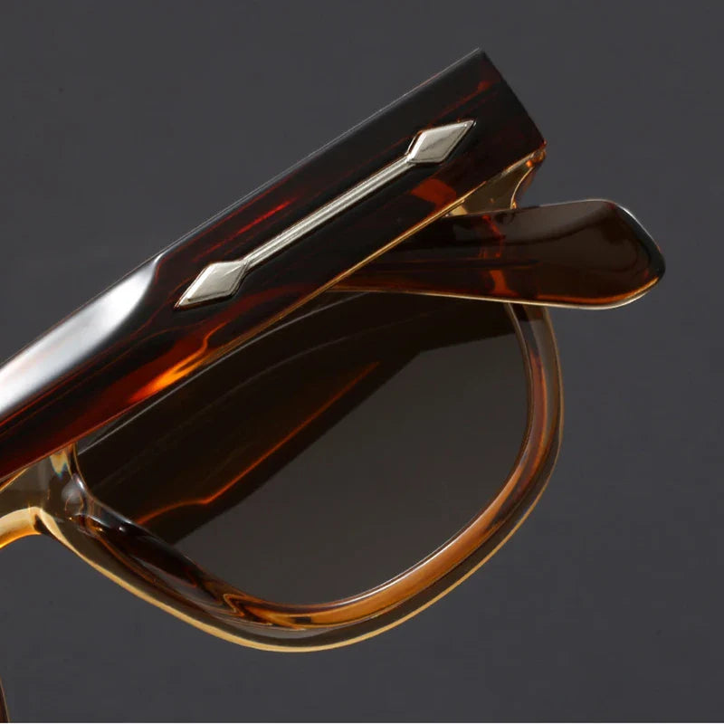 Lightweight unisex square eyewear, perfect for fashion-forward individuals, close up