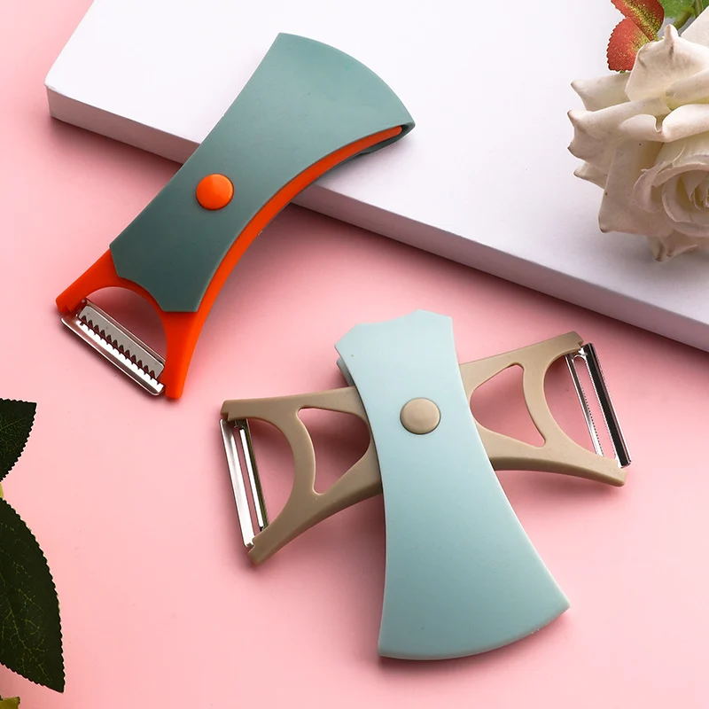 Three-piece kitchen peeler set, including standard, serrated, and julienne peelers for versatile use.