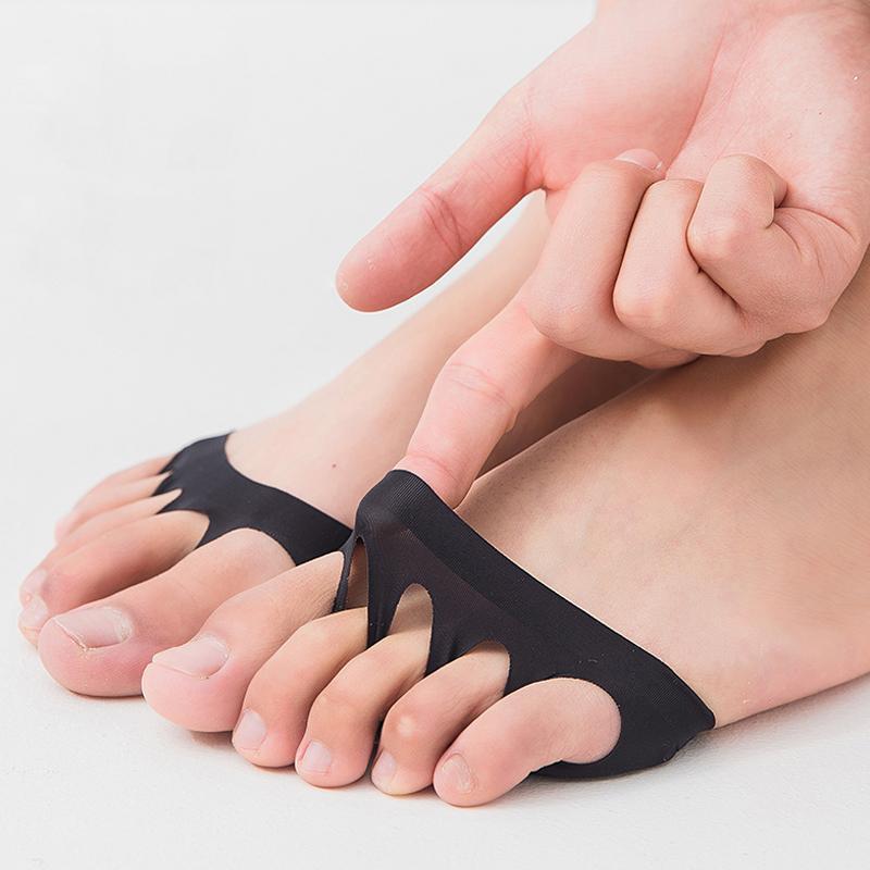 Close-up of non-slip sole on corrective toe socks for enhanced grip and stability