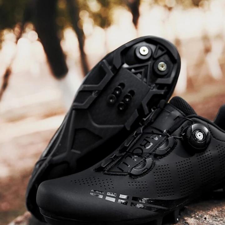 High-performance unisex cycling shoes for road and mountain biking, engineered with orthopedic comfort & support.