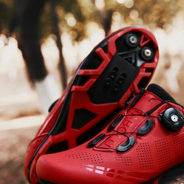Comfort-focused unisex orthopedic cycling shoes, perfect for both road and mountain bike enthusiasts seeking foot support.