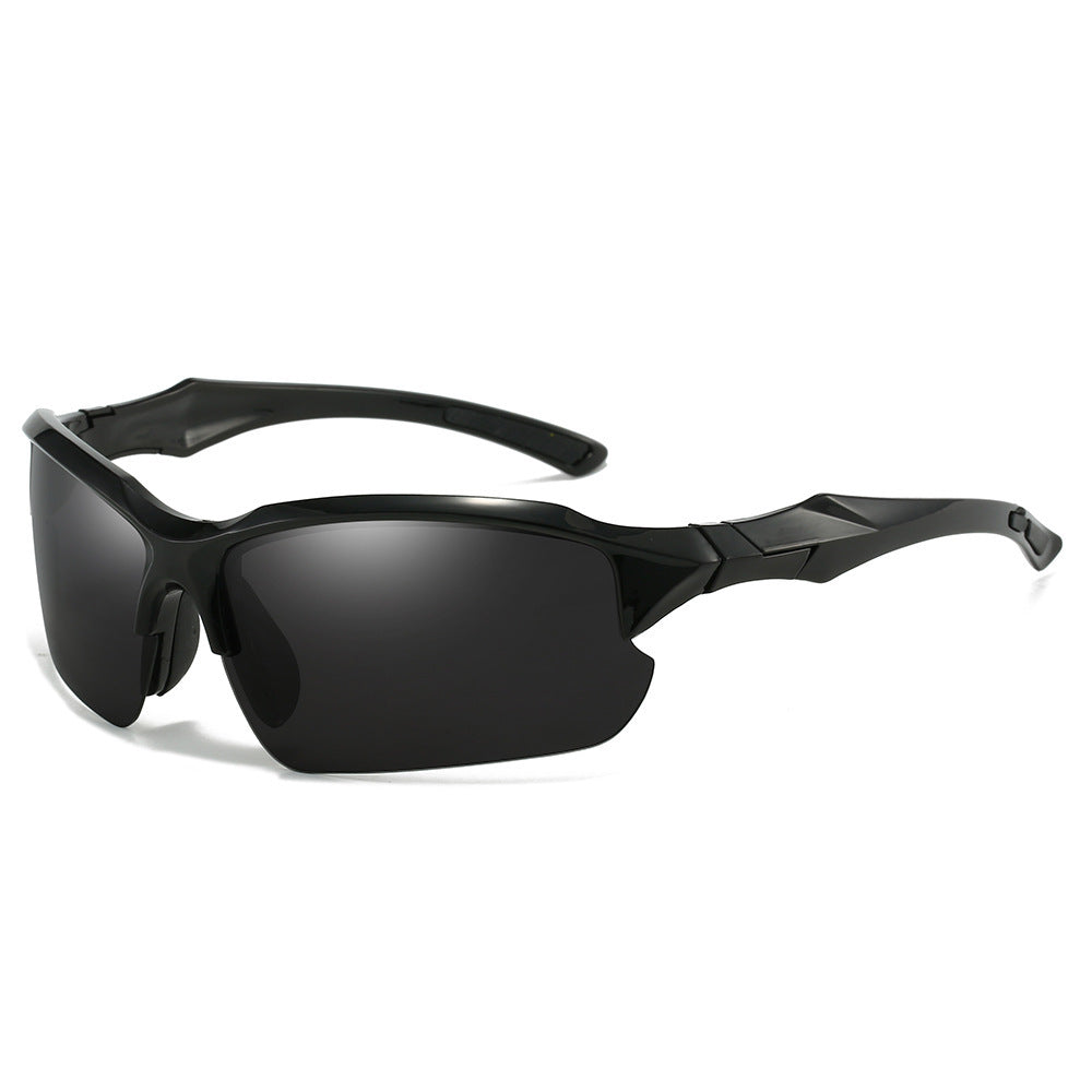 Driving sunglasses: unisex polarized lenses reduce glare, enhance clarity & UV protection for road safety.