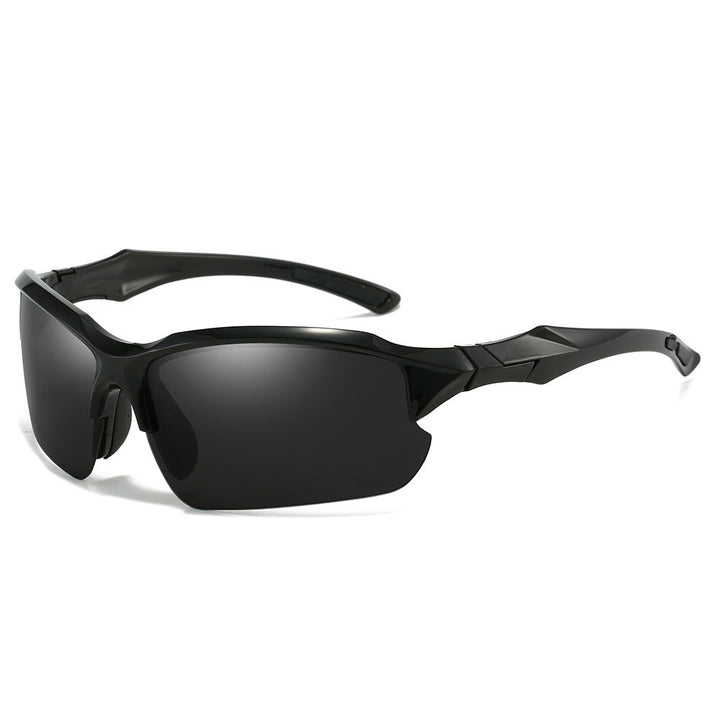 Driving sunglasses: unisex polarized lenses reduce glare, enhance clarity & UV protection for road safety.
