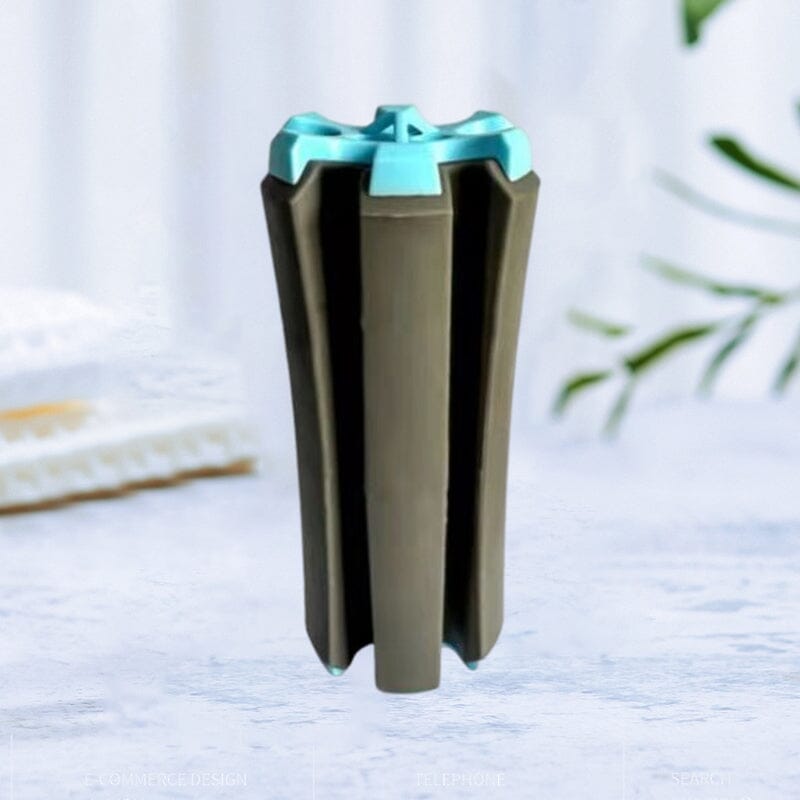 Collapsible golf club retainer, showcasing its easy storage and portability for travel and golfing