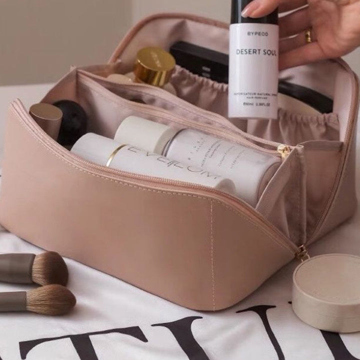 Modern, sleek unisex travel cosmetic bag made from waterproof PU, ideal for stylish and practical storage.