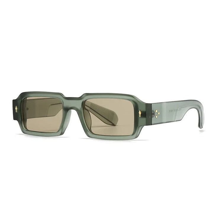 Stylish unisex rectangular shades with a retro design, perfect for a vintage-inspired look.