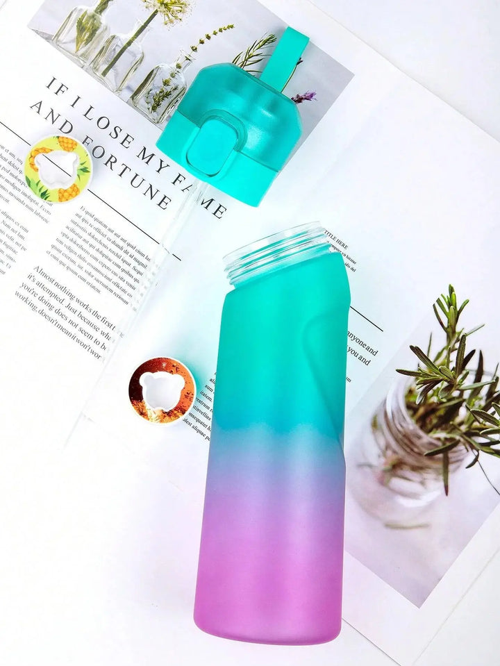 Scent-based water bottle, 22 fl oz, promotes sugar-free hydration. Experience fruit flavors olfactorily.