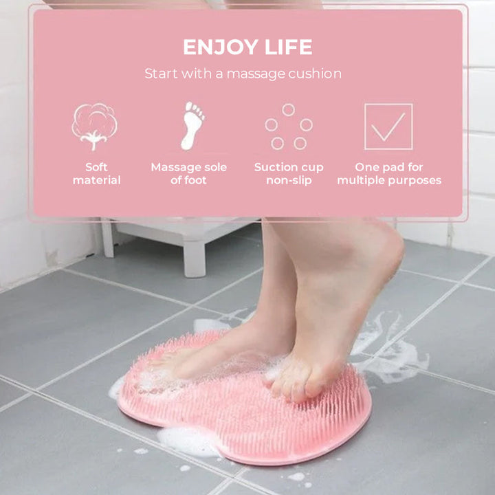 Rectangular silicone shower mat combining foot scrubbing and back exfoliating features