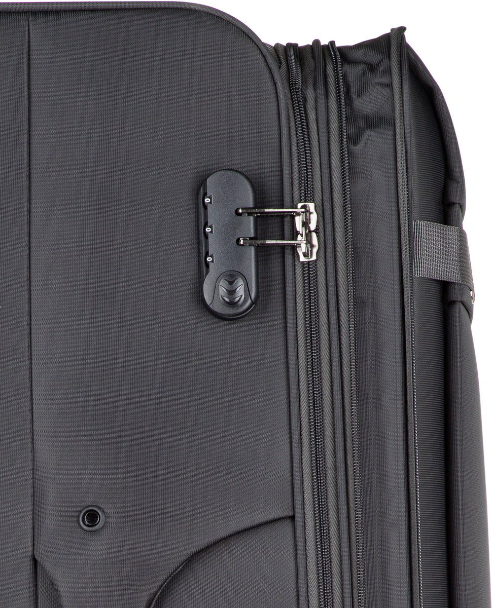 Modern unisex softshell travel bag, suitable for all genders & short trips.
