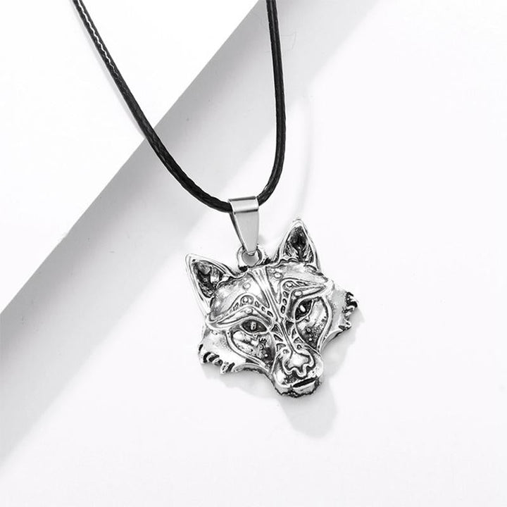 Wolf head pendant focusing on intricate details, part of a unisex Viking strength necklace, alloy material