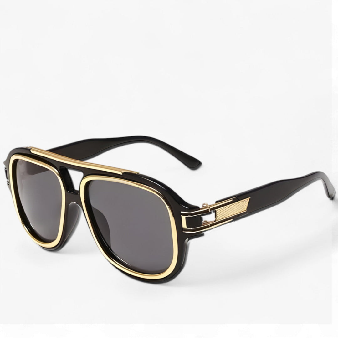 Unisex vintage black sunglasses with UV400 protection, skin-friendly design, perfect for summer fashion.