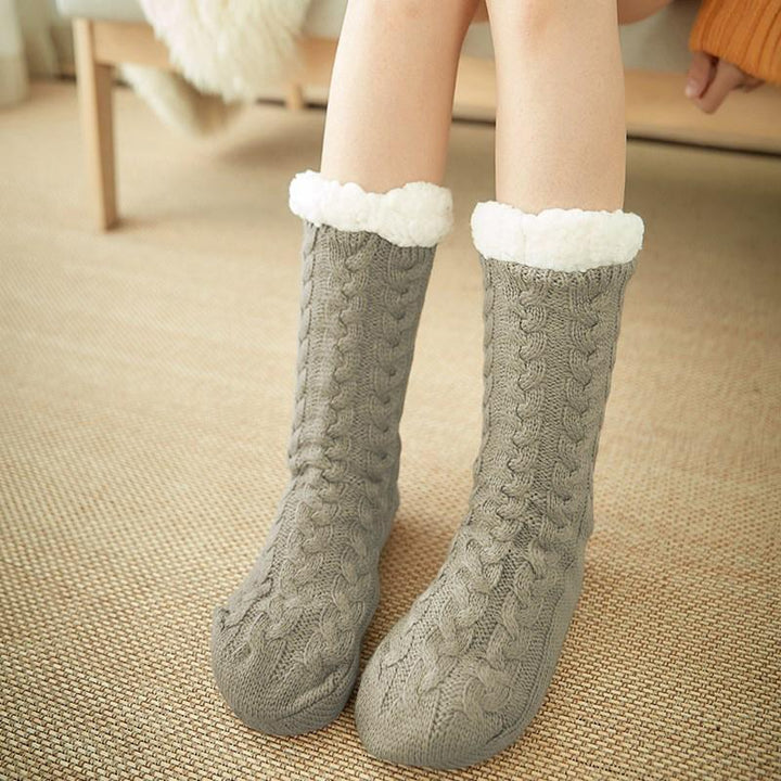 Unisex winter essential: warm fleece-lined slipper socks, crimson, anti-slip sole for ultimate coziness.