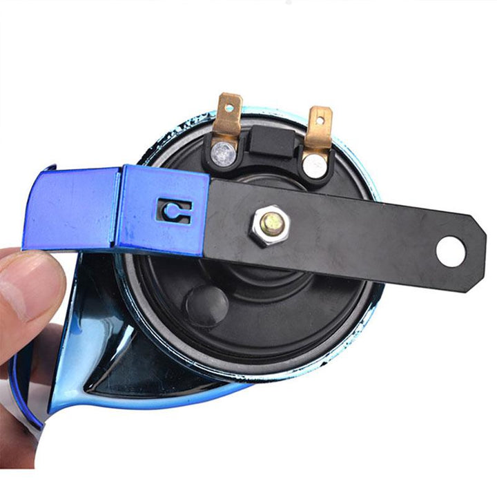 Angled shot of a high-performance 12V loud air horn, essential for vehicle signaling