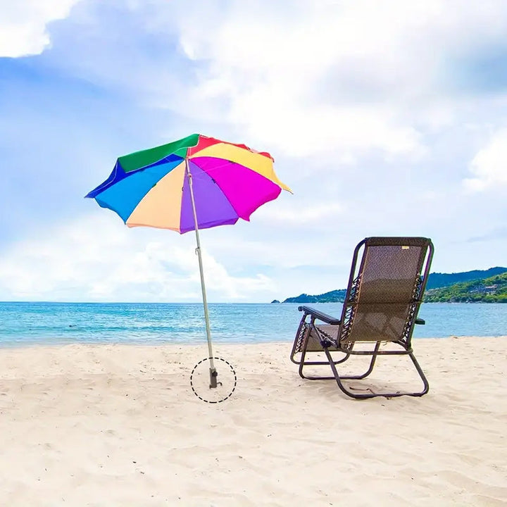 Portable ground anchor umbrella holder, lightweight and easy to carry to the beach.