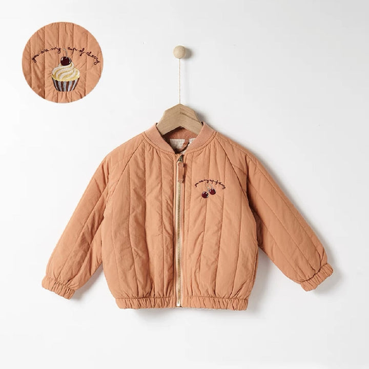 Durable zipper winter jacket for toddlers, ensuring warmth & protection in cold weather. Kids' essential outerwear.