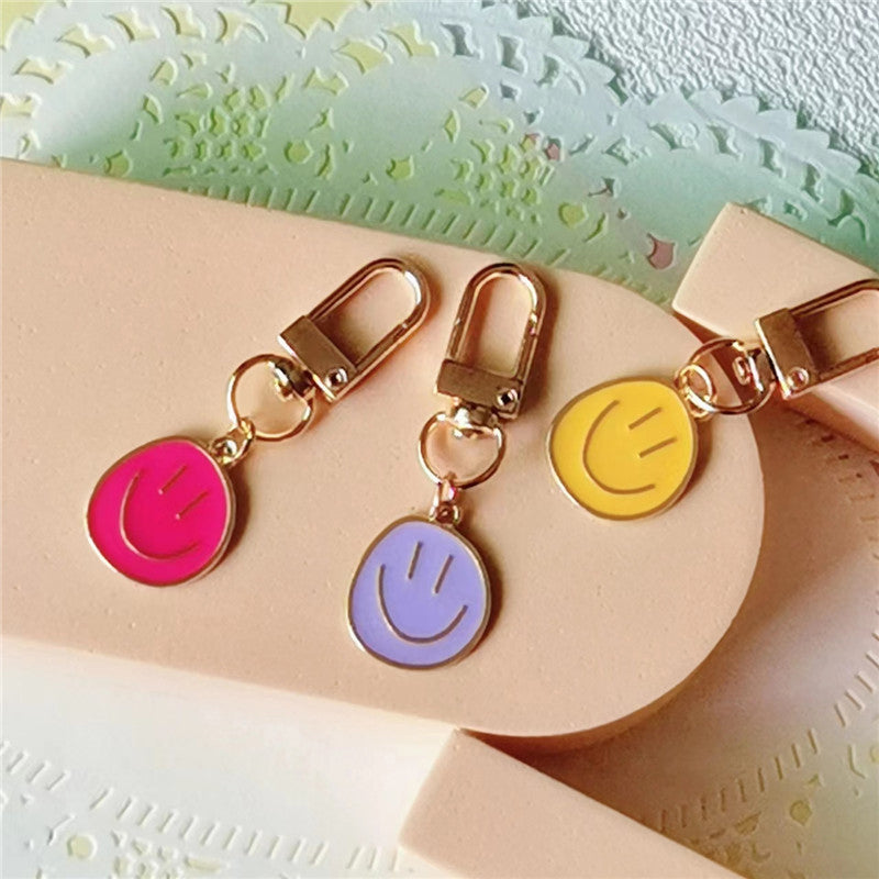 Group of Welcome Back Student Keychains, perfect for bulk classroom gifts or student welcome gifts from teacher