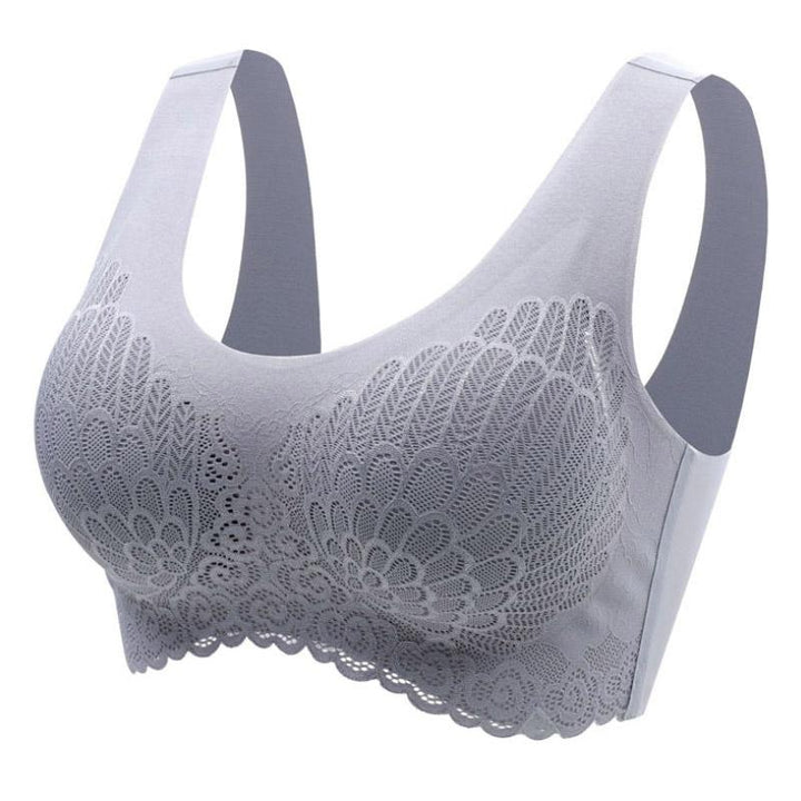 Detail shot of the 5D Wireless Contour Lift Bra's innovative contouring & push-up design