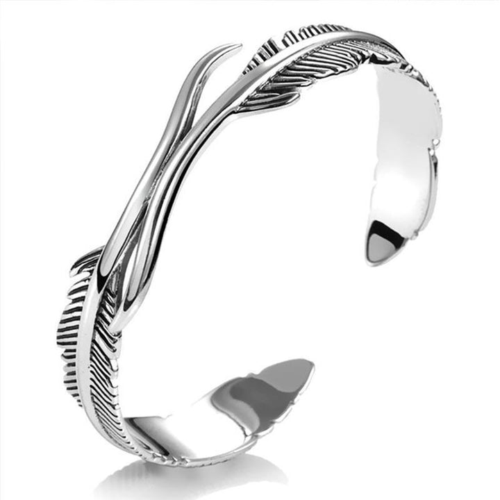 Silver tone feather charm bracelet, women's adjustable fashion wear, elegant and spiritual