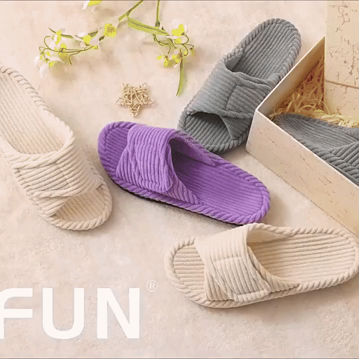 Adjustable open-toe women's comfort slippers, perfect for relaxed home wear.