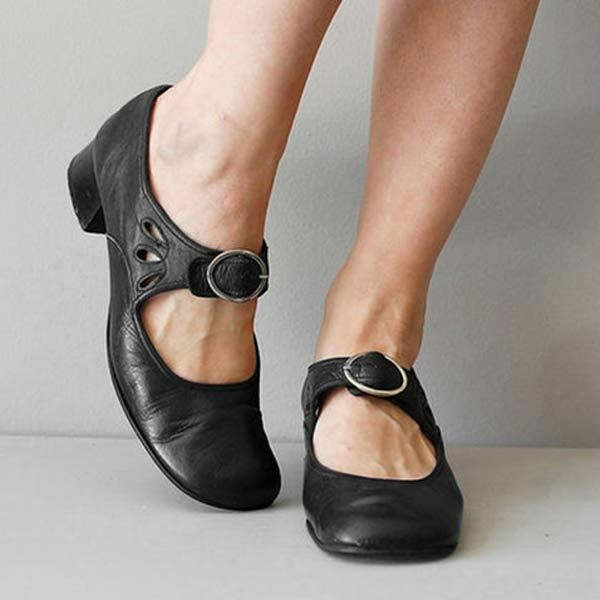 Elegant women's flats featuring a chic buckle strap, ideal for warm weather outfits.