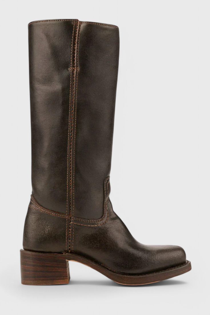 Autumn-ready women's knee-high boots, warm leather and a stylish heel for fall fashion.