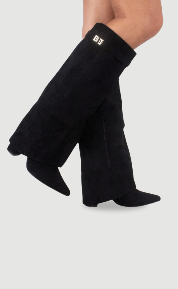 Women's comfortable and chic thigh-high leather buckle boots, a must-have for winter fashion.