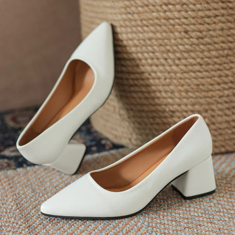 Women's black pointed toe block heel pumps for office and event. Non-slip, comfortable dress shoes.