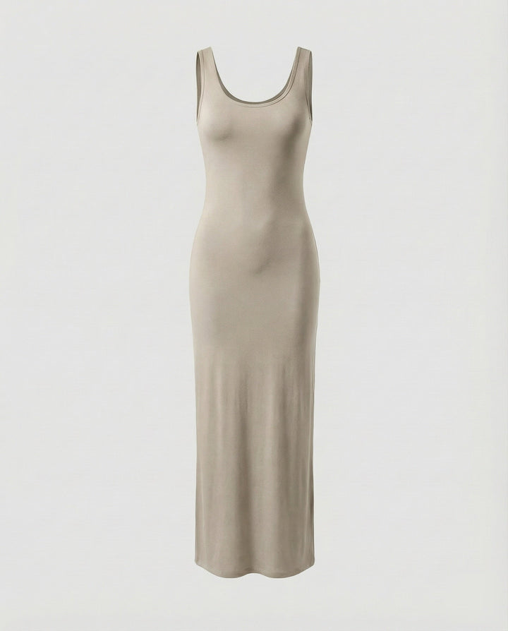 Sleeveless bodycon maxi dress for women with a scoop neck, stylish, comfortable & ideal for various occasions.