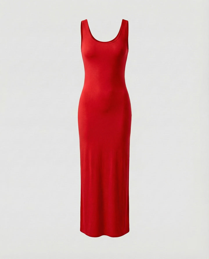 Figure-flattering women's scoop neck sleeveless bodycon maxi dress, chic & versatile for any occasion.