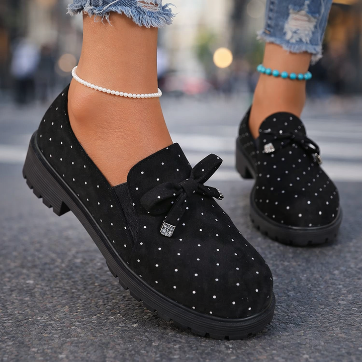 Stylish women's slip-on velvet platform loafers, designed for comfort with arch support