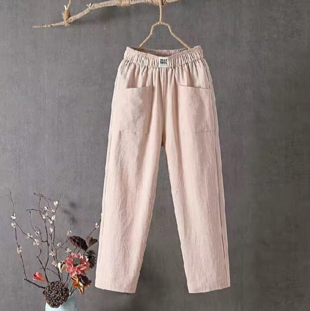 Effortless high-waist pull-on women's pants with a breezy straight leg, ideal for casual summer fashion & comfort.